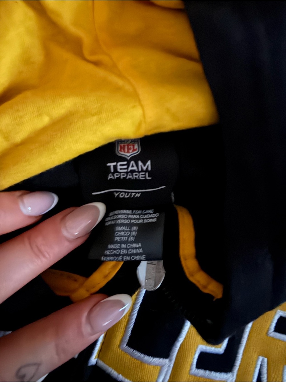Pittsburgh Steelers Kids Black & Gold Full-Zip Hoodie - Picture 2 of 3